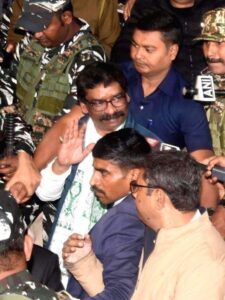 former-jharkhand-cm-and-jmm-leader-hemant-soren-1691237