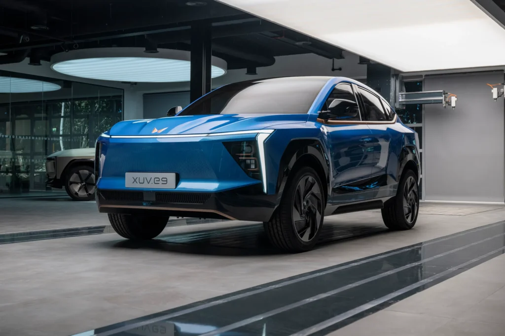 Upcoming Car Launches 2025 में अगस्त से दिसंबर तक लॉन्च होने वाली नई कारों की लिस्ट 9 Mahindra XUV e8